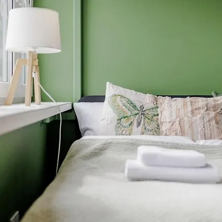 Near Nowy Swiat * ワルシャワ